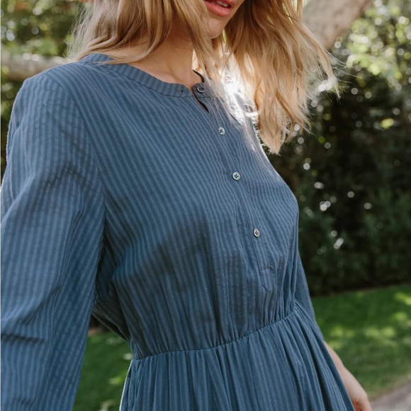 NWT! JENNI KAYNE Seersucker Shirt Dress in Ink - S - Picture 3 of 7